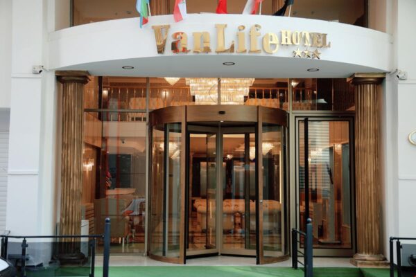 van-life-hotel_fdf3949e وان لایف هتل